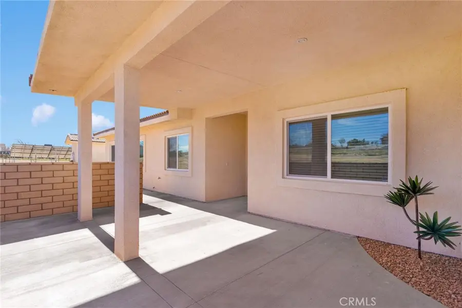 24589 Burngan Avenue, Oro Grande, CA 92368 - Image #3