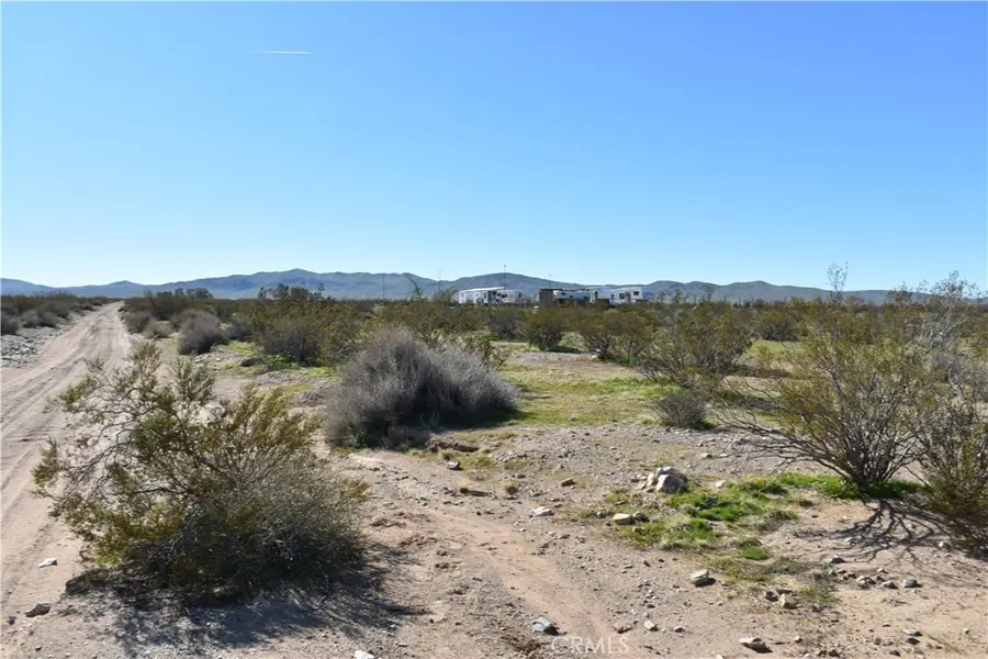 24 Frontier, Helendale, CA 92342 - #2