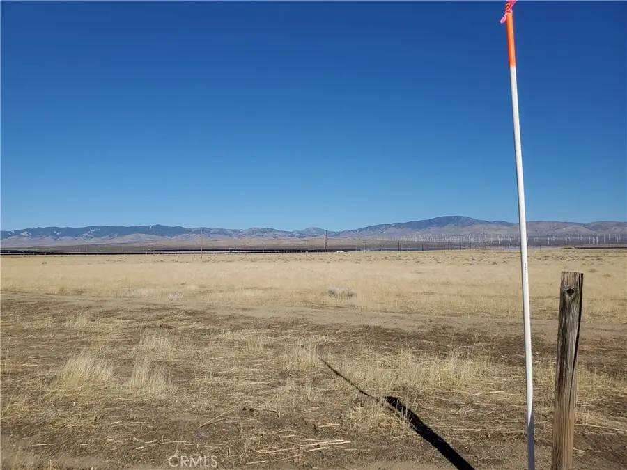 2 168th Street W, Lancaster, CA 93536 - #2