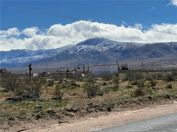 25733 Lancelet Street, Apple Valley, CA 92307