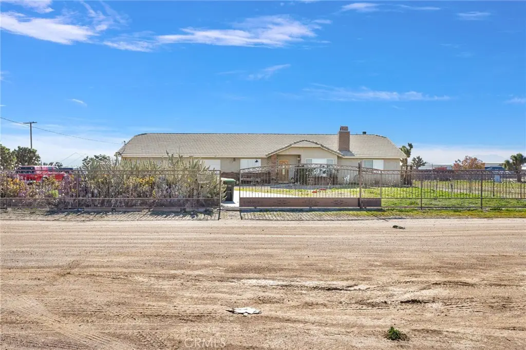 10276 Aster Road, Oak Hills, CA 92344 - #1