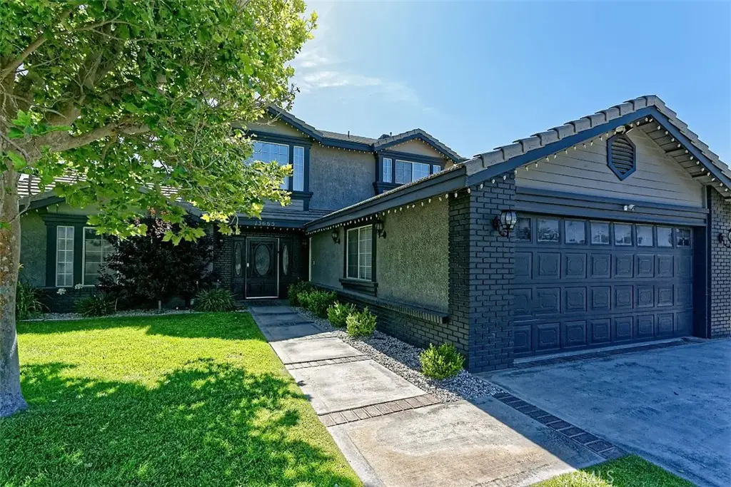 13665 Hidden Valley Road, Victorville, CA 92395 - Image #1