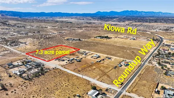 11 Juniper Street, Apple Valley, CA 92307