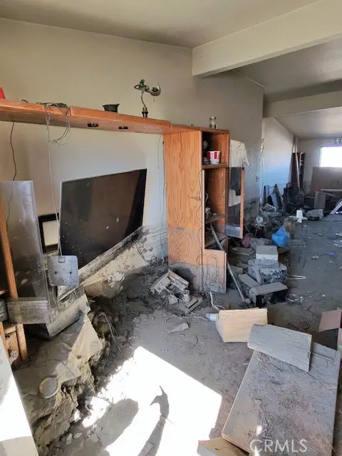 2300 Olivera, Phelan, CA 92371 - #2