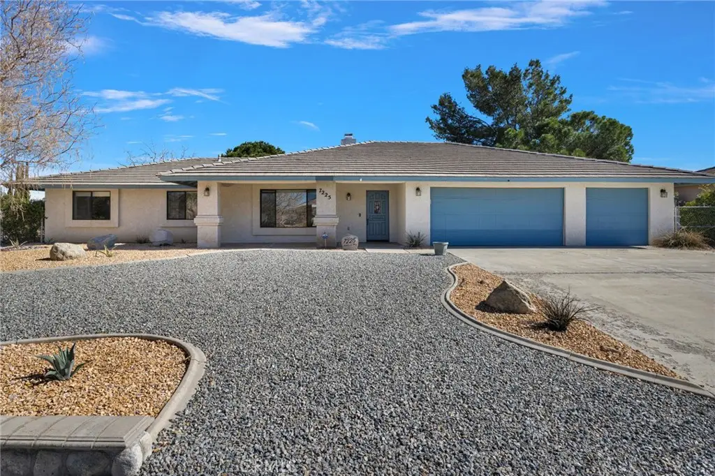 7225 Amanda Way, Hesperia, CA 92345 - #1