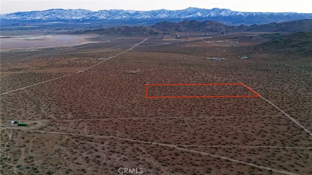 701 Venada (near) Road, Lucerne Valley, CA 92356 - #1