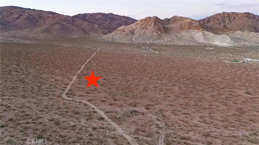 701 Venada (near) Road, Lucerne Valley, CA 92356 - #3