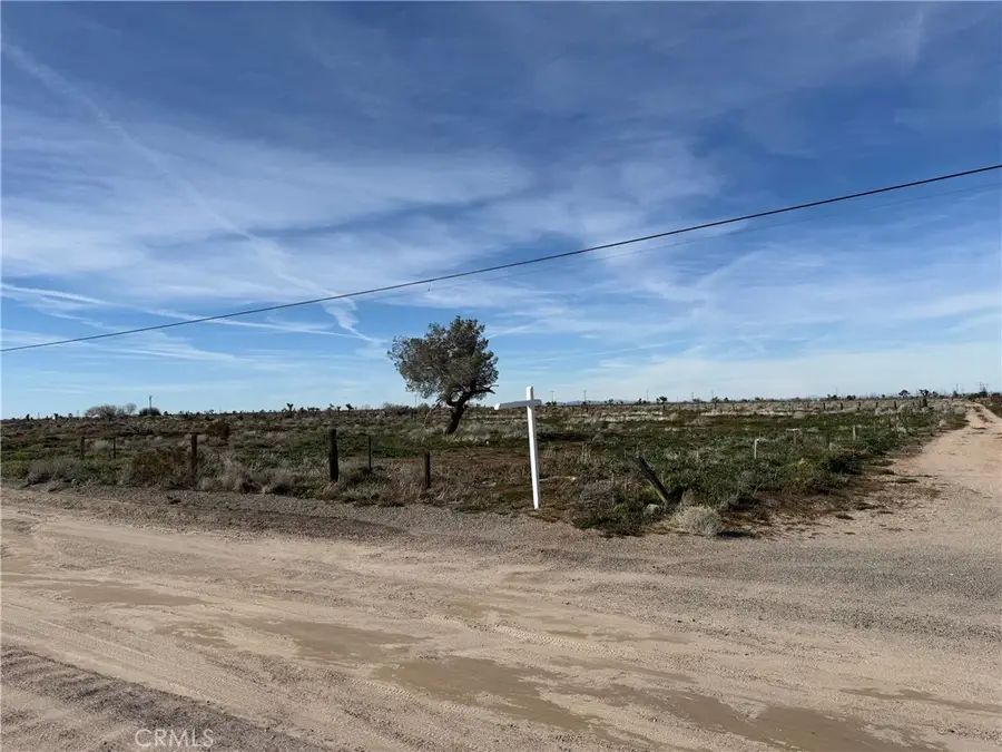 13290 Smoketree Street, Victorville, CA 92392 - #2