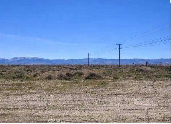 170 Avenue O, Lake Los Angeles, CA 93591