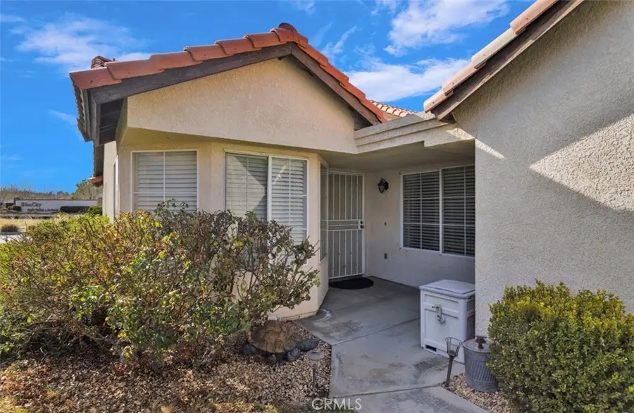 11566 Oak, Apple Valley, CA 92308 - #2