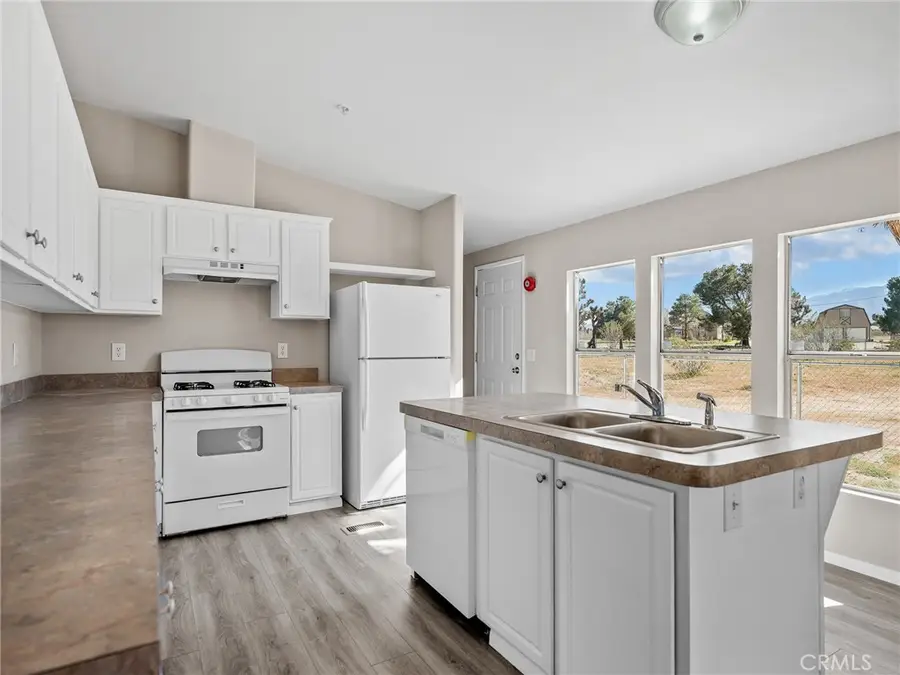 3168 Mcmillan, Phelan, CA 92371 - #3