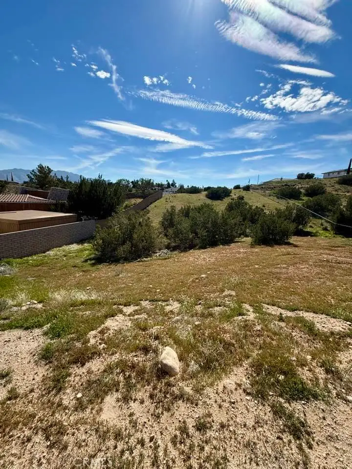 39833319 Plumas, Hesperia, CA 92345 - #3