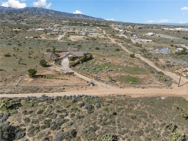 8672 Sierra Vista, Phelan, CA 92371