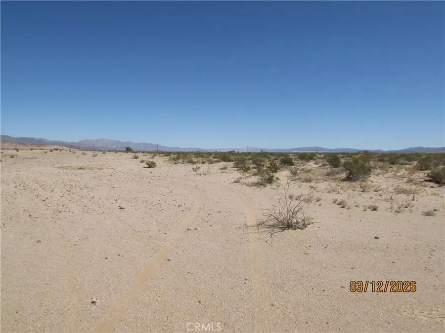 26 Telephone Road, Twentynine Palms Yucca Valley, CA 92277 - #2
