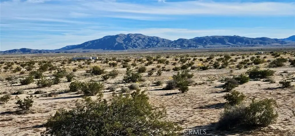 801 Valle Vista Rd., Twentynine Palms Yucca Valley, CA 92277 - #1