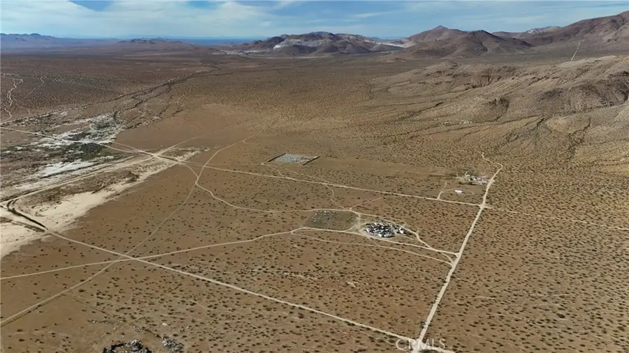 712 Oldenburg Road, Apple Valley, CA 92307 - #2