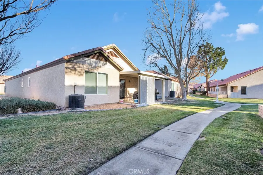 19031 Pamela Lane, Apple Valley, CA 92308 - #3