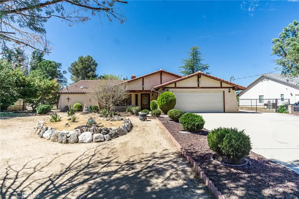 7040 Kenyon Avenue, Hesperia, CA 92345 - #1