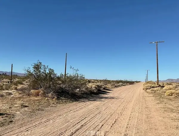 48535 Cheltham Drive, Newberry Springs, CA 92365