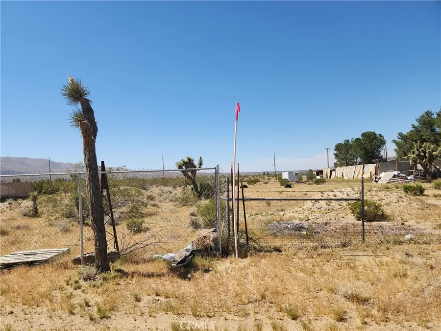 30600 Morningside Street, Lucerne Valley, CA 92356 - #3