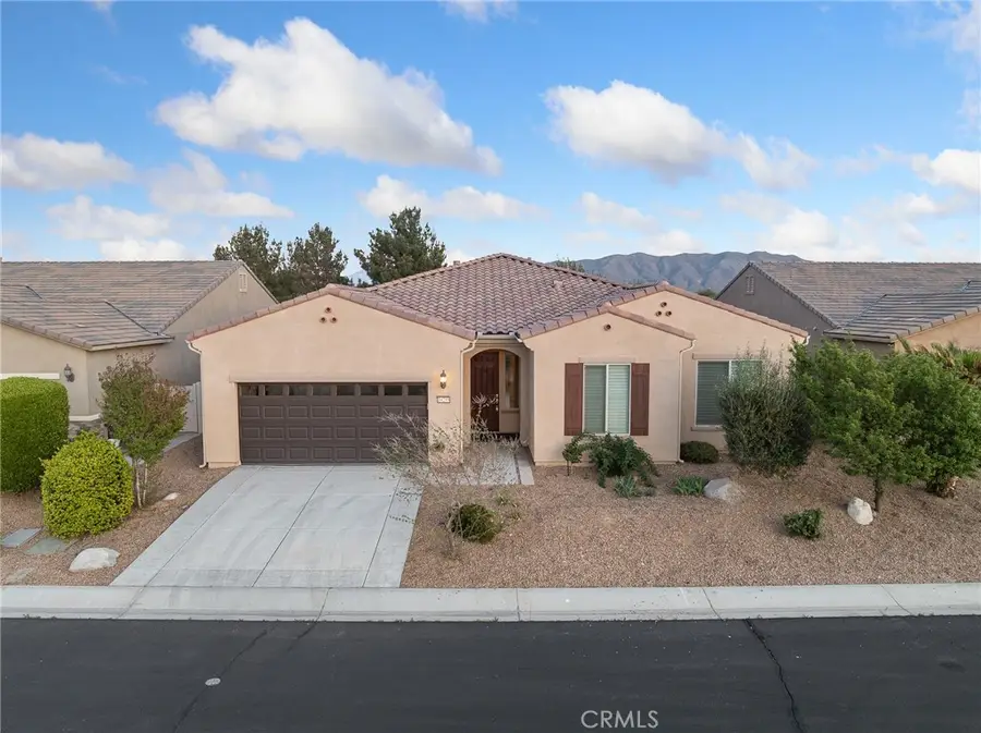 19255 Castana Street, Apple Valley, CA 92308 - #3