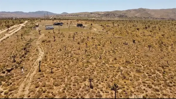 1 Japatul Rd, Apple Valley, CA 92308