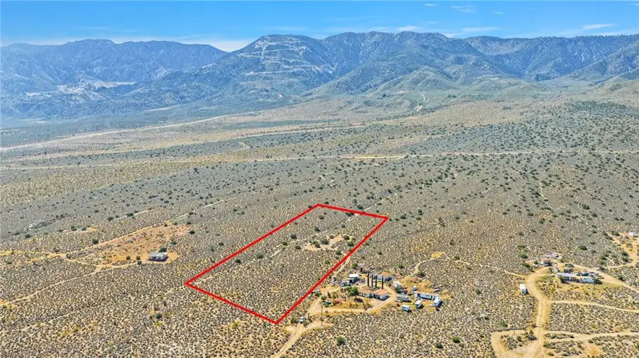 62 Mesa Avenue, Lucerne Valley, CA 92356 - #2
