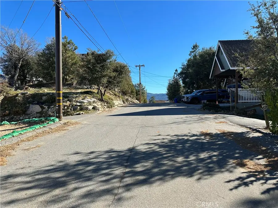 29024 Mammoth, Lake Arrowhead, CA 92352 - #3