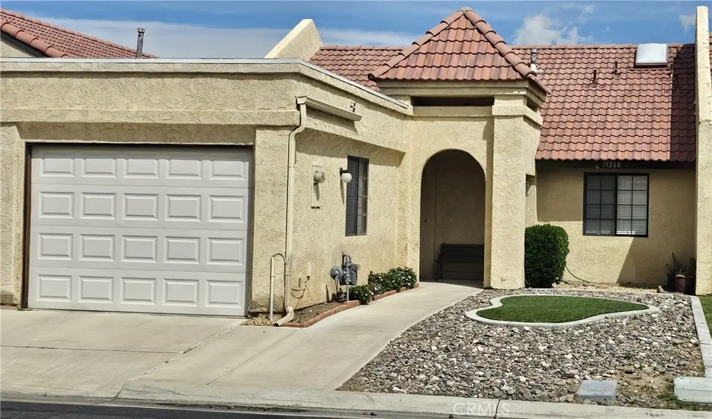 19268 Elm, Apple Valley, CA 92308 - #1