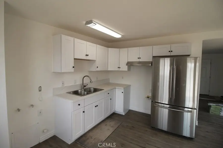 1040 Mojave Drive, Barstow, CA 92311 - #2