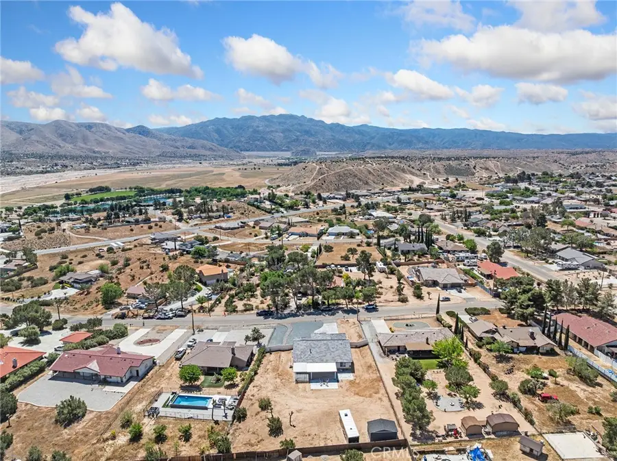 18630 Plumas Street, Hesperia, CA 92345 - #3