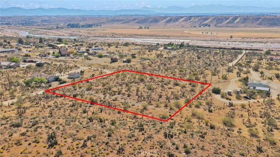 4 Lamprey Road, Apple Valley, CA 92308 - #2