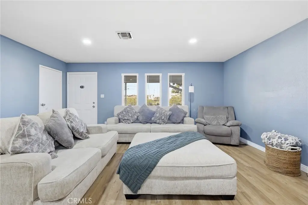 1032 S Farragut Avenue, Ridgecrest, CA 93555 - #1