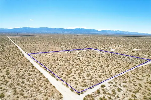 7 Beekley Road, Phelan, CA 92371