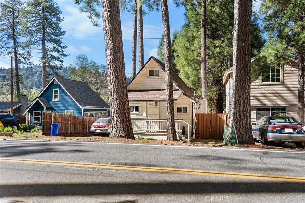 22904 Waters, Crestline, CA 92325 - #1