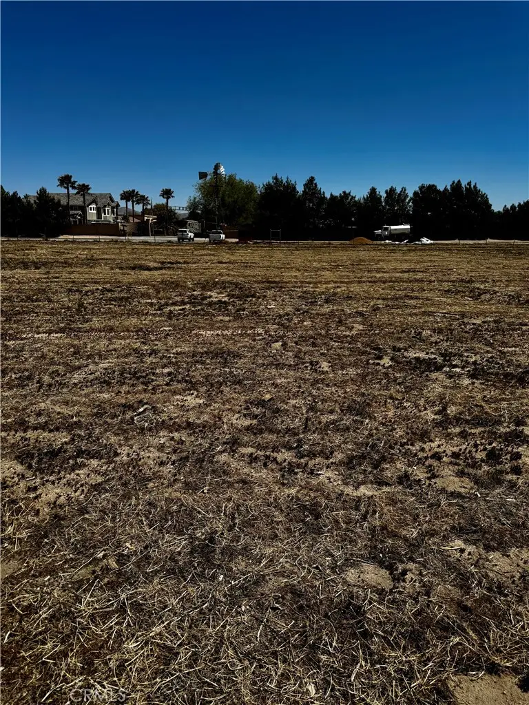 1 Clearview Drive, Apple Valley, CA 92308 - #1