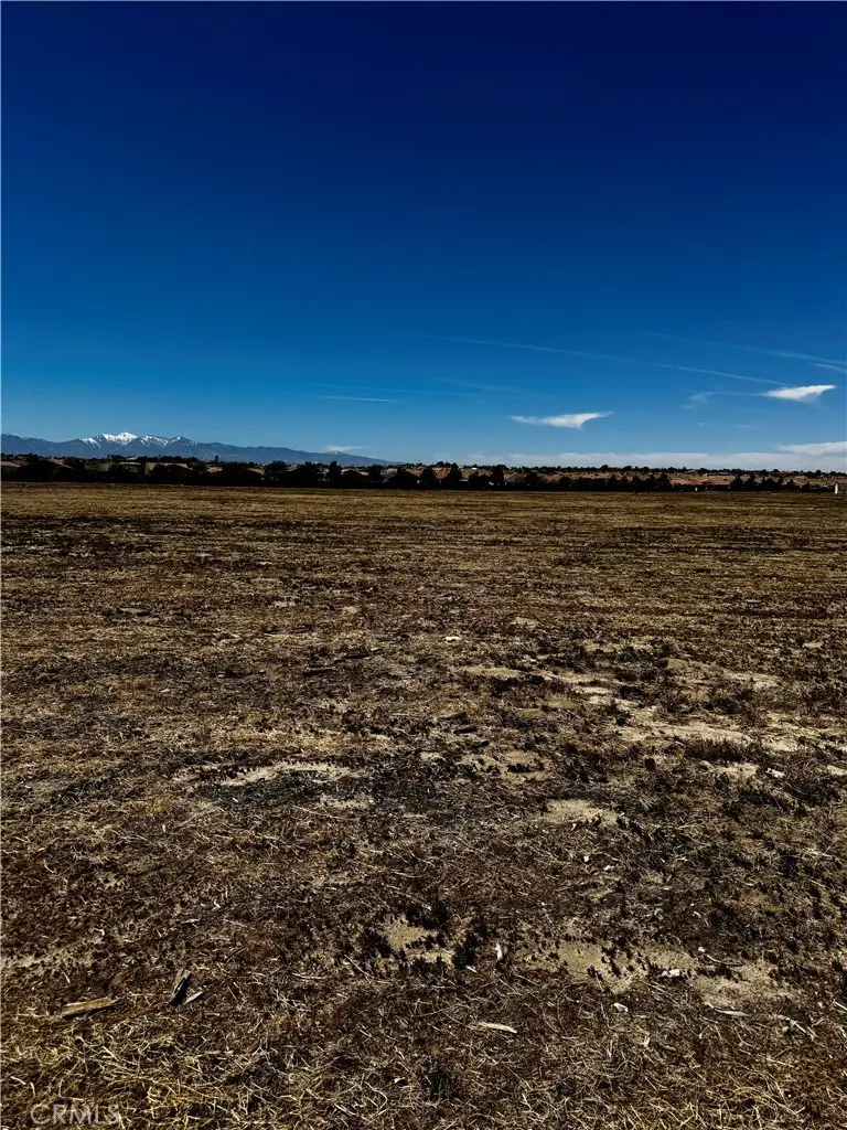 1 Clearview Drive, Apple Valley, CA 92308 - #3