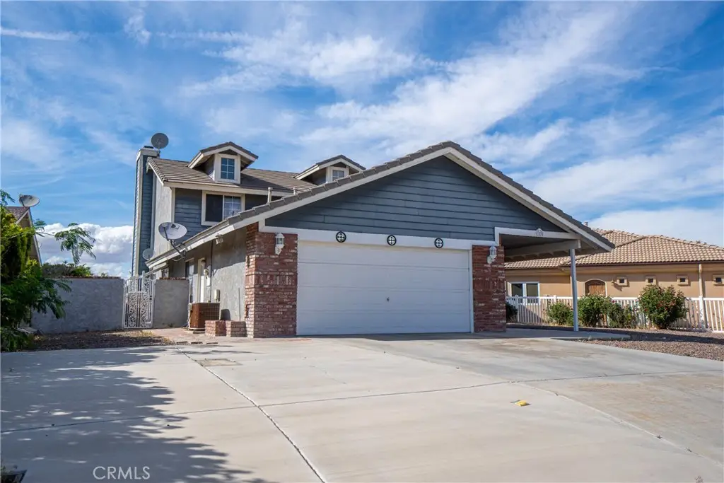 13870 Evergreen, Victorville, CA 92395 - #1