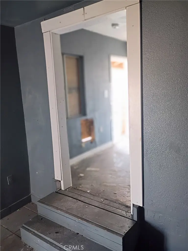 924 E Main, Barstow, CA 92311 - #2