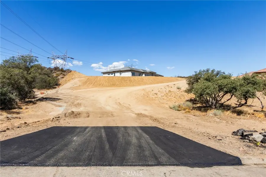 6848 Braceo Street, Oak Hills, CA 92344 - #2