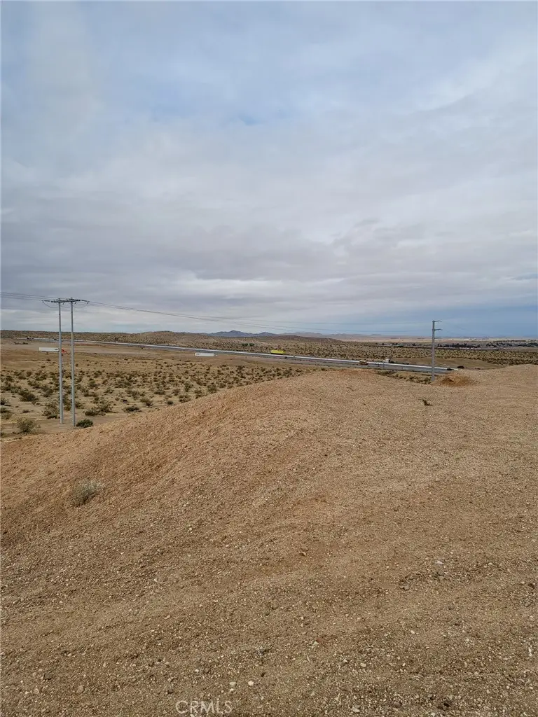 4 P Street, Barstow, CA 92311 - #3