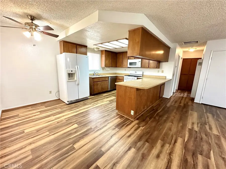 22773 Powhatan Road, Apple Valley, CA 92308 - #2