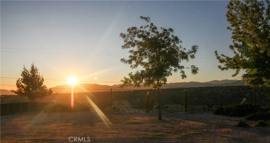 6736 Summit Valley, Hesperia, CA 92345 - #3