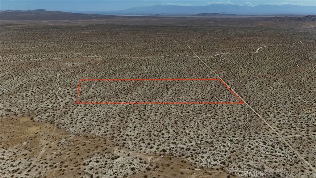 734 Ave C (near), Adelanto, CA 92301 - #1