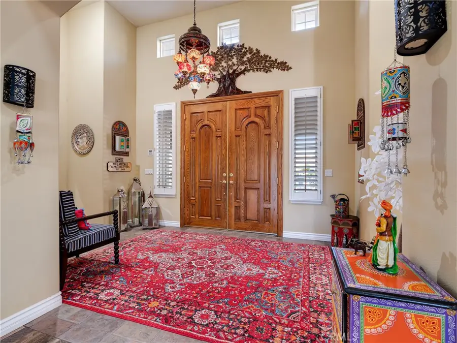 19237 Estancia, Apple Valley, CA 92308 - #3