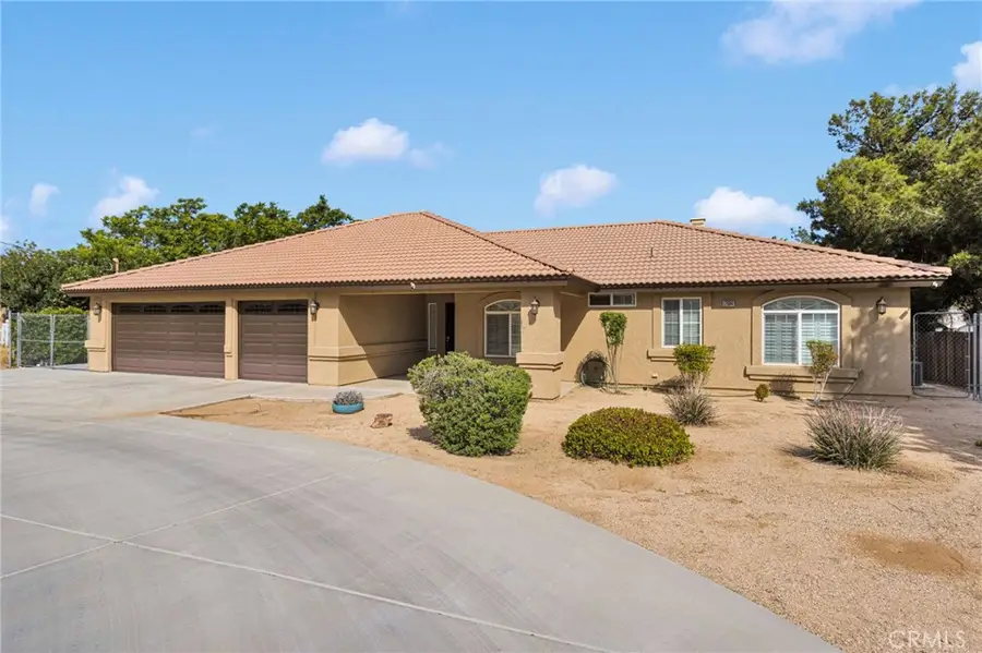 17594 Bangor, Hesperia, CA 92345 - #3