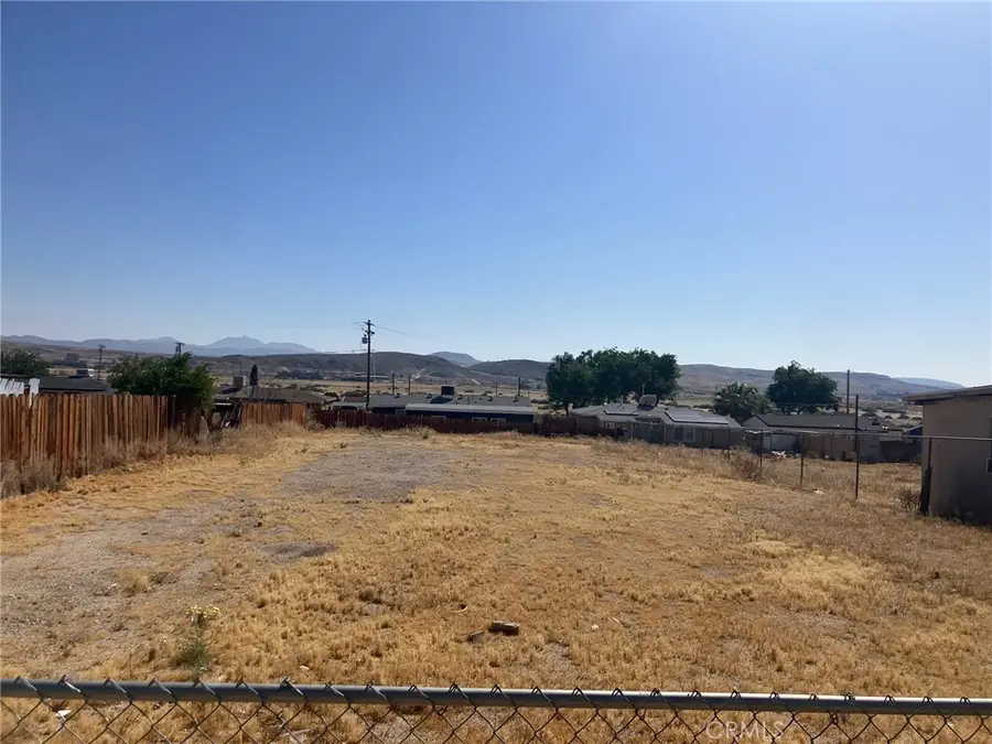 1457 Riverside Drive, Barstow, CA 92311 - #2