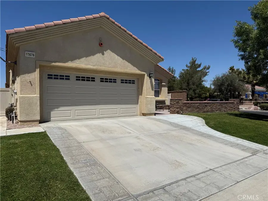 10676 Lanigan, Apple Valley, CA 92308 - #2