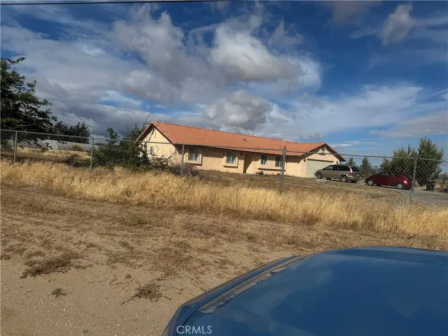 9995 Smoke Tree, Hesperia, CA 92344 - #3