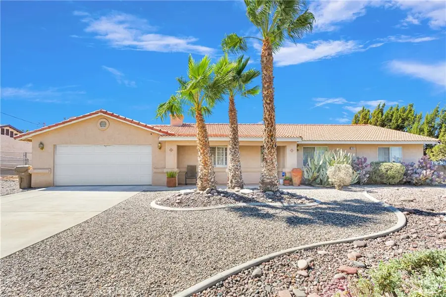 7454 Lyons Avenue, Hesperia, CA 92345 - #2